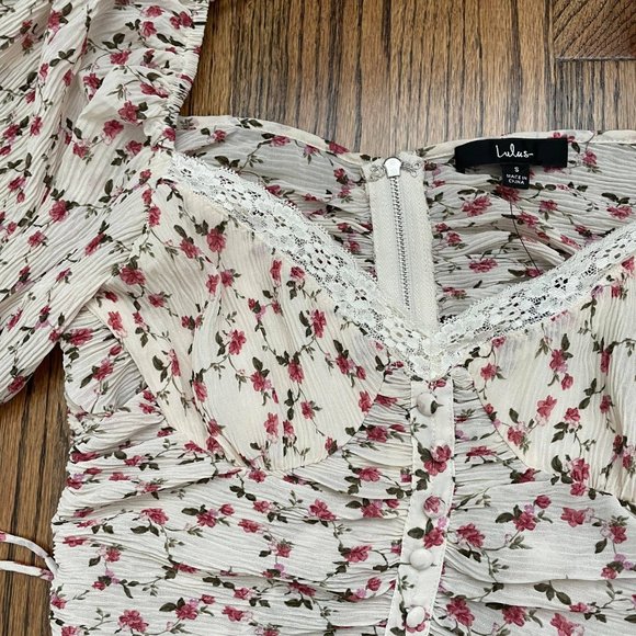 Beige Floral Print Ruched Drawstring Crop Top - Picture 2 of 5